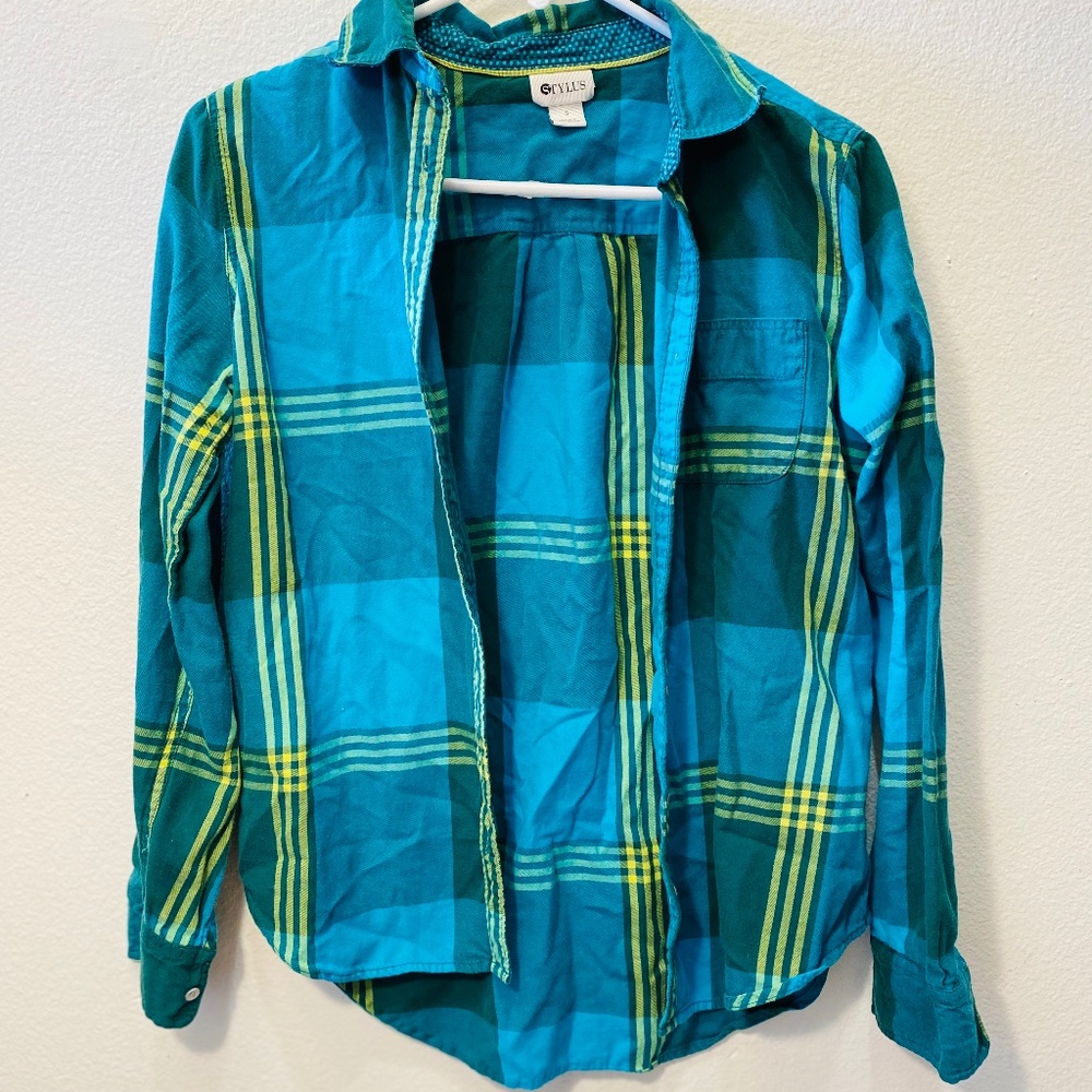 Plaid button 👆🏻shirt